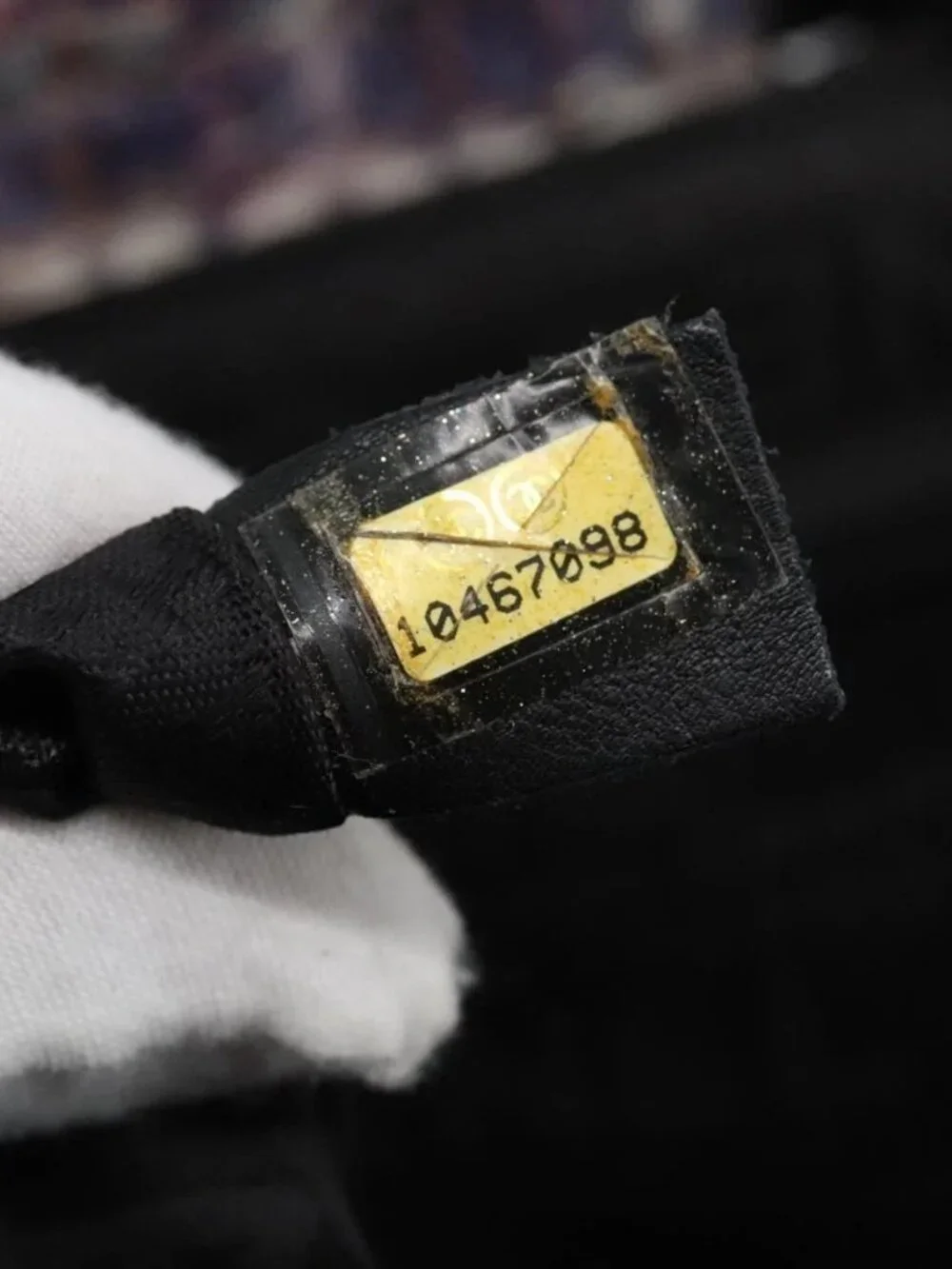 CHANEL accessory	there no